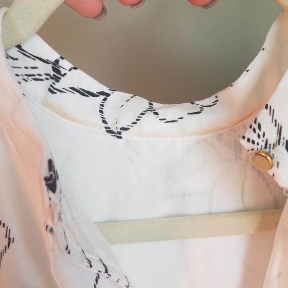 Beautiful Apt. 9 Dress - Picture 2 of 3